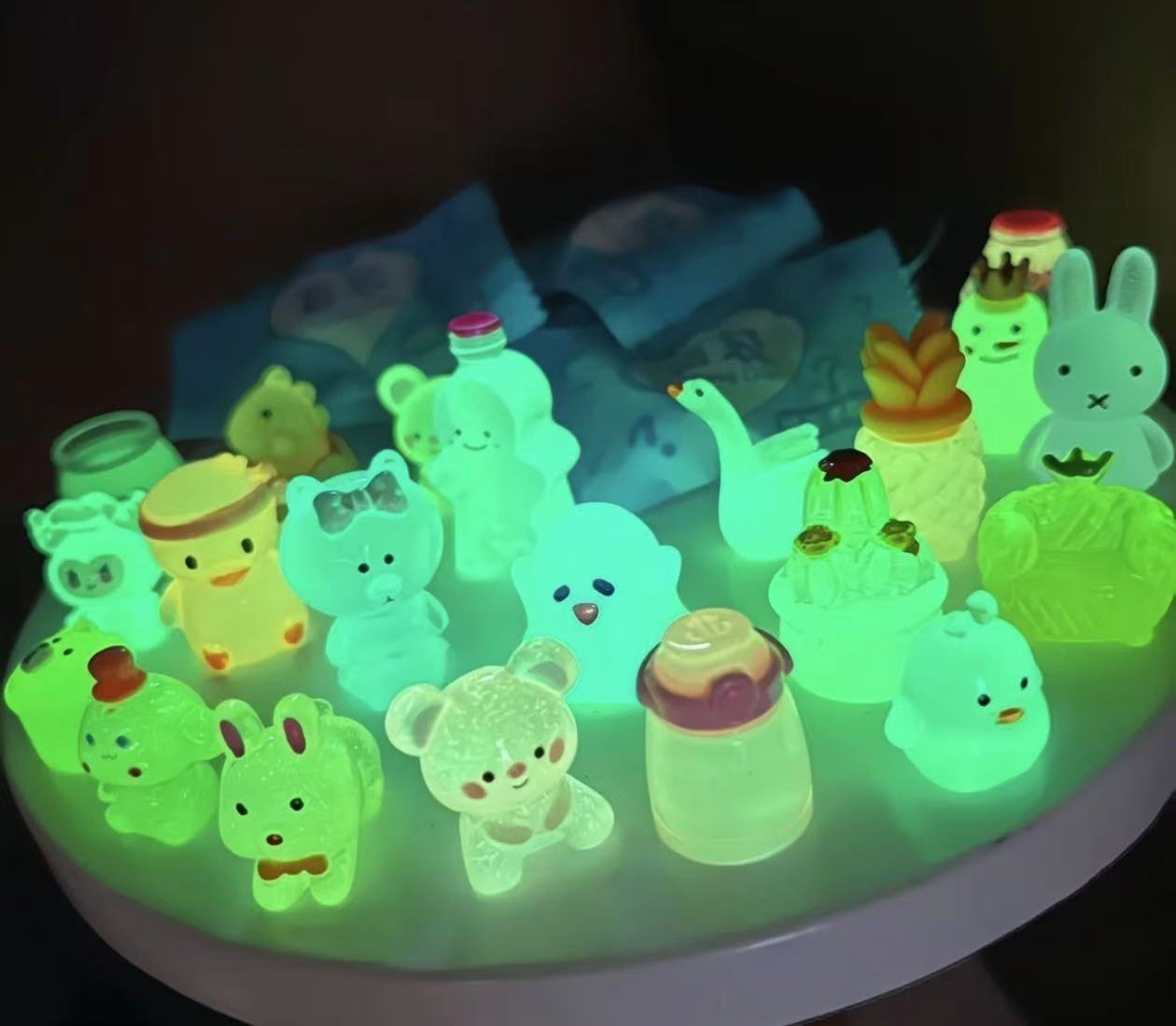 10-30-50pcs Mini Animal Surpri - Kids Toys Under $10 review and price